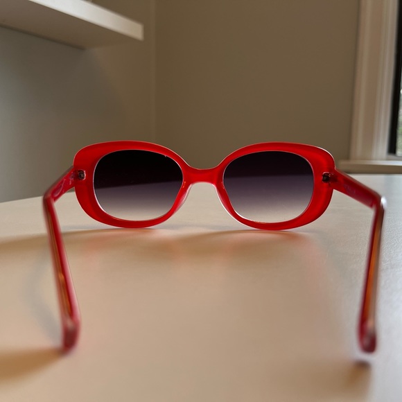 Quay Australia x Desi Perkins Lulu Red Oval Sunglasses - Picture 10 of 11